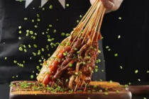 2024第一波餐饮融资潮来了！小吃、茶饮、快餐全面开花！